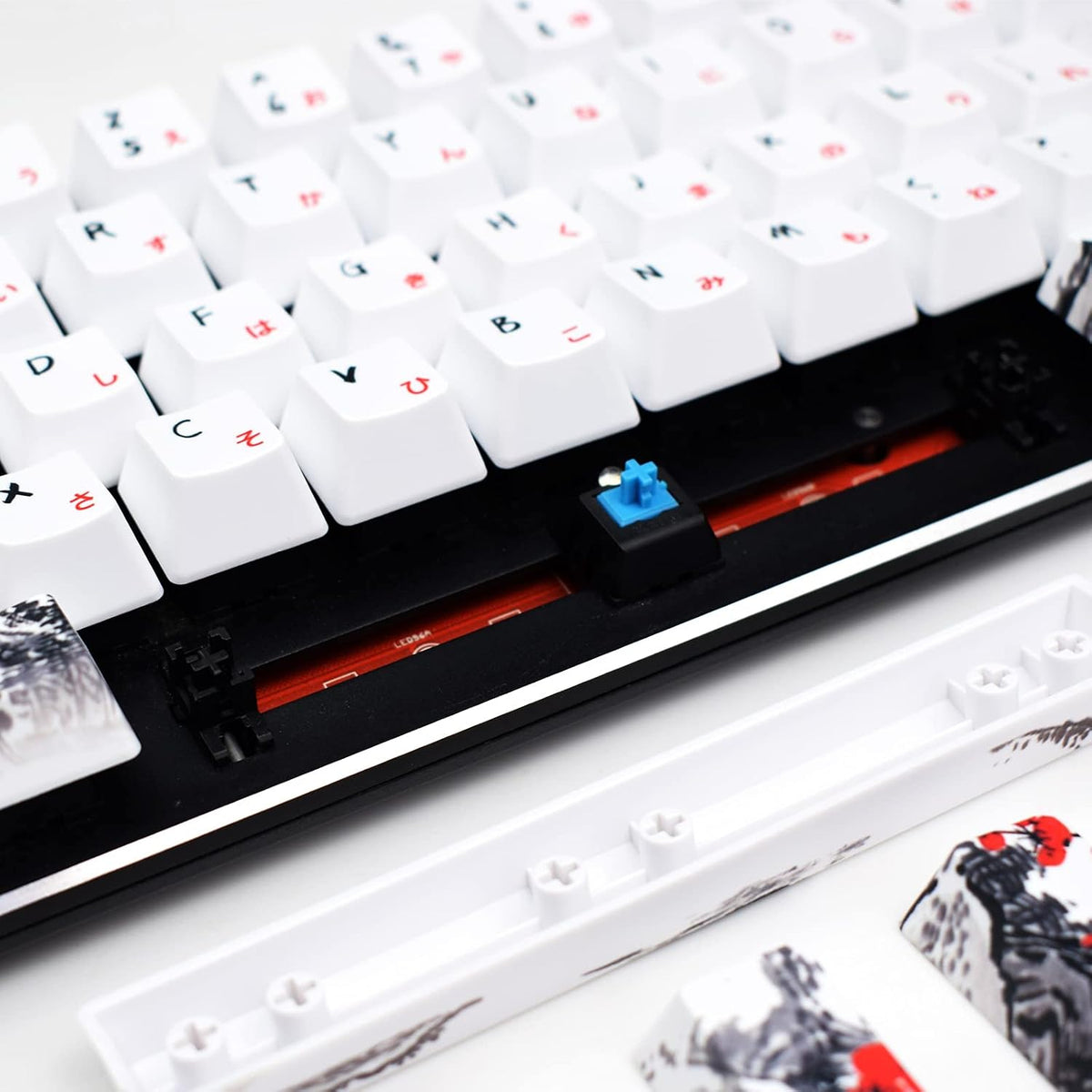 Plum Blossom Keycaps Mechanical Gaming Keyboards, Custom PBT OEM Profile Key Caps Japanese Style with Keycap Puller for Cherry MX 104/87/71/61 60 Percent Keyboard (Plum Blossom 71 JP)