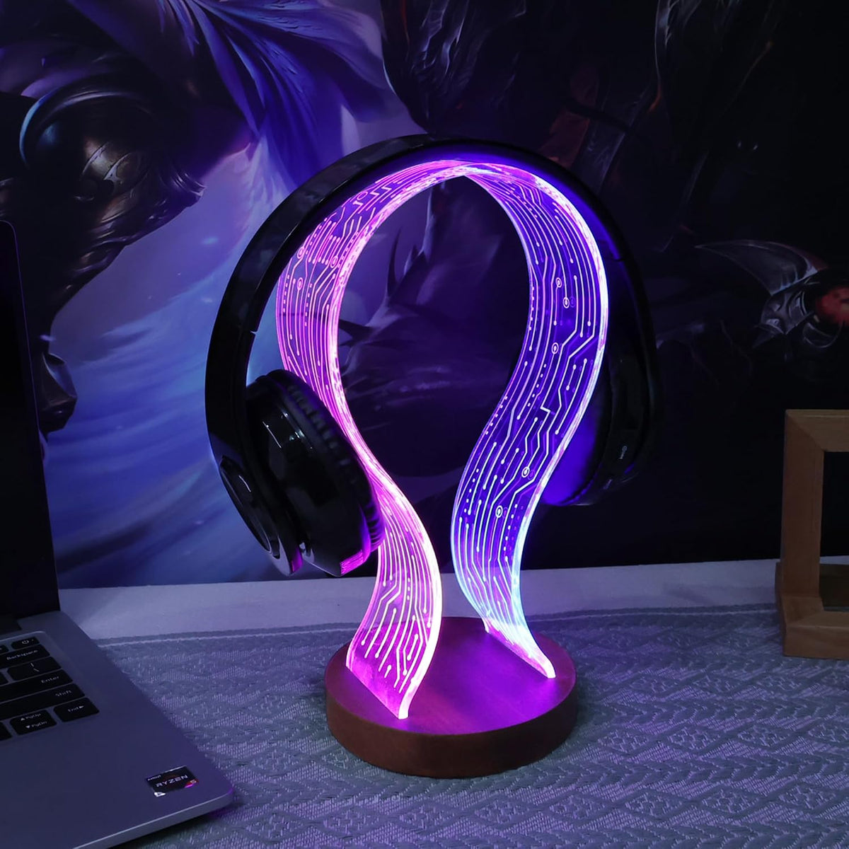 Headphone Stand, Wood Headset Holder with Blue Pink LED Night Light for Gamers, Men, and Music Lovers - Perfect Desk Gift Idea